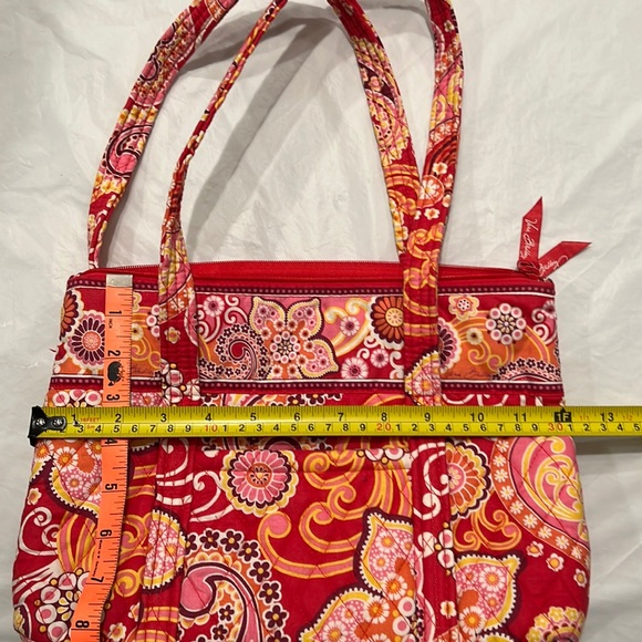 Vera Bradley bag 12x9 never used - Picture 2 of 4